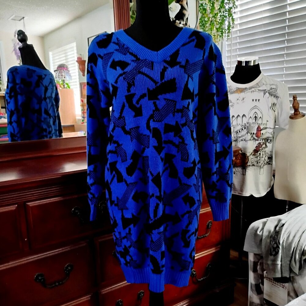 Blue with Black Design Long Sleeve Knitted Dress